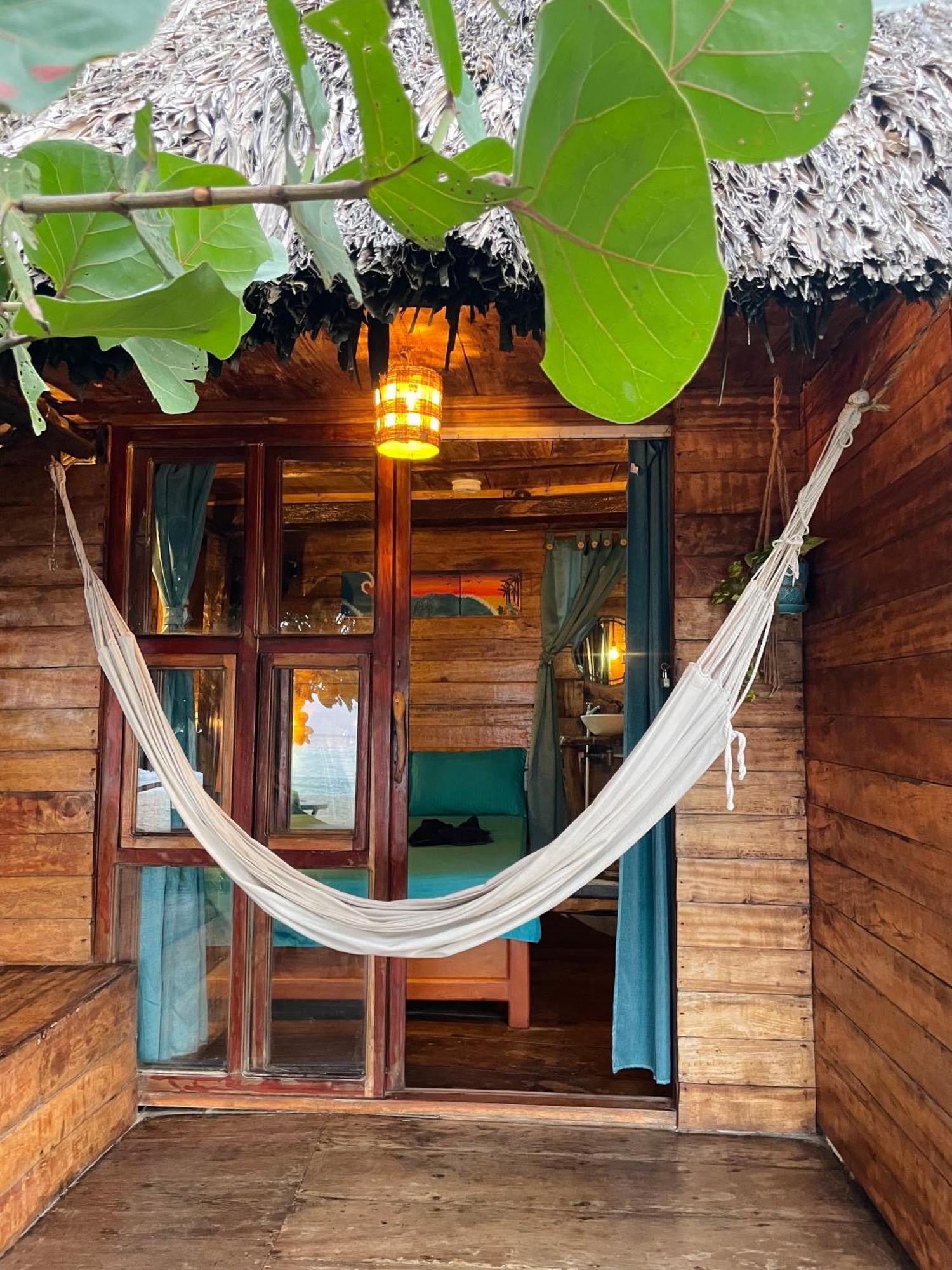 Chill And Surf Mendihuaca Hotel Guachaca Exterior foto